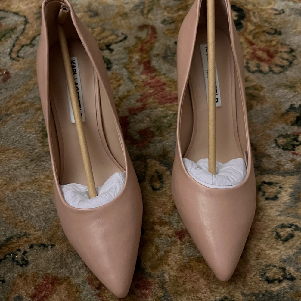 Karl Lagerfield pumps